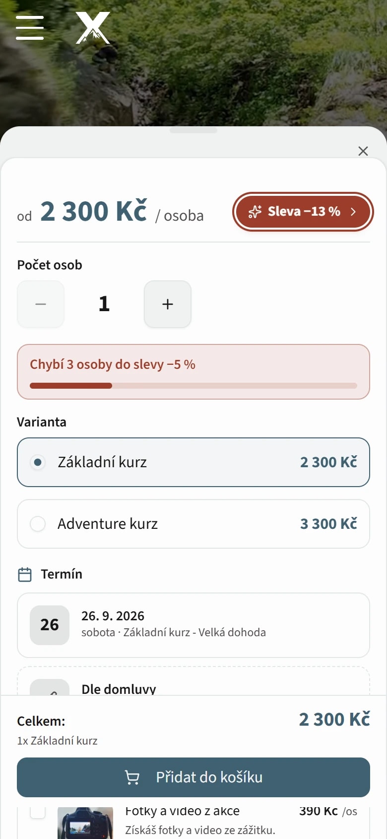 Rezervace zážitku na mobilu: počet osob, varianta kurzu a termín.